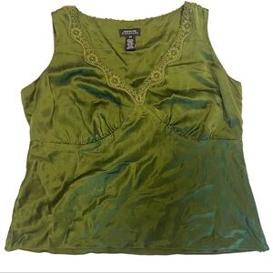 Jones New York Signature 100% Silk Green Blouse